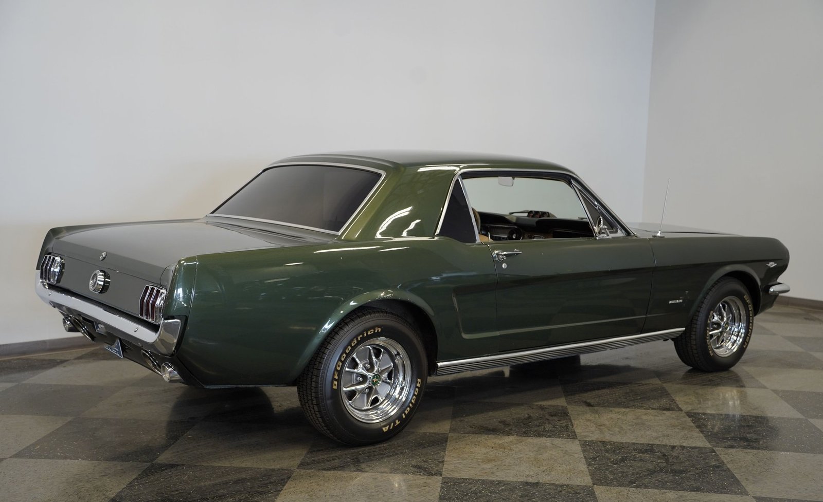 Ford 1965 Mustang - Imagem 31