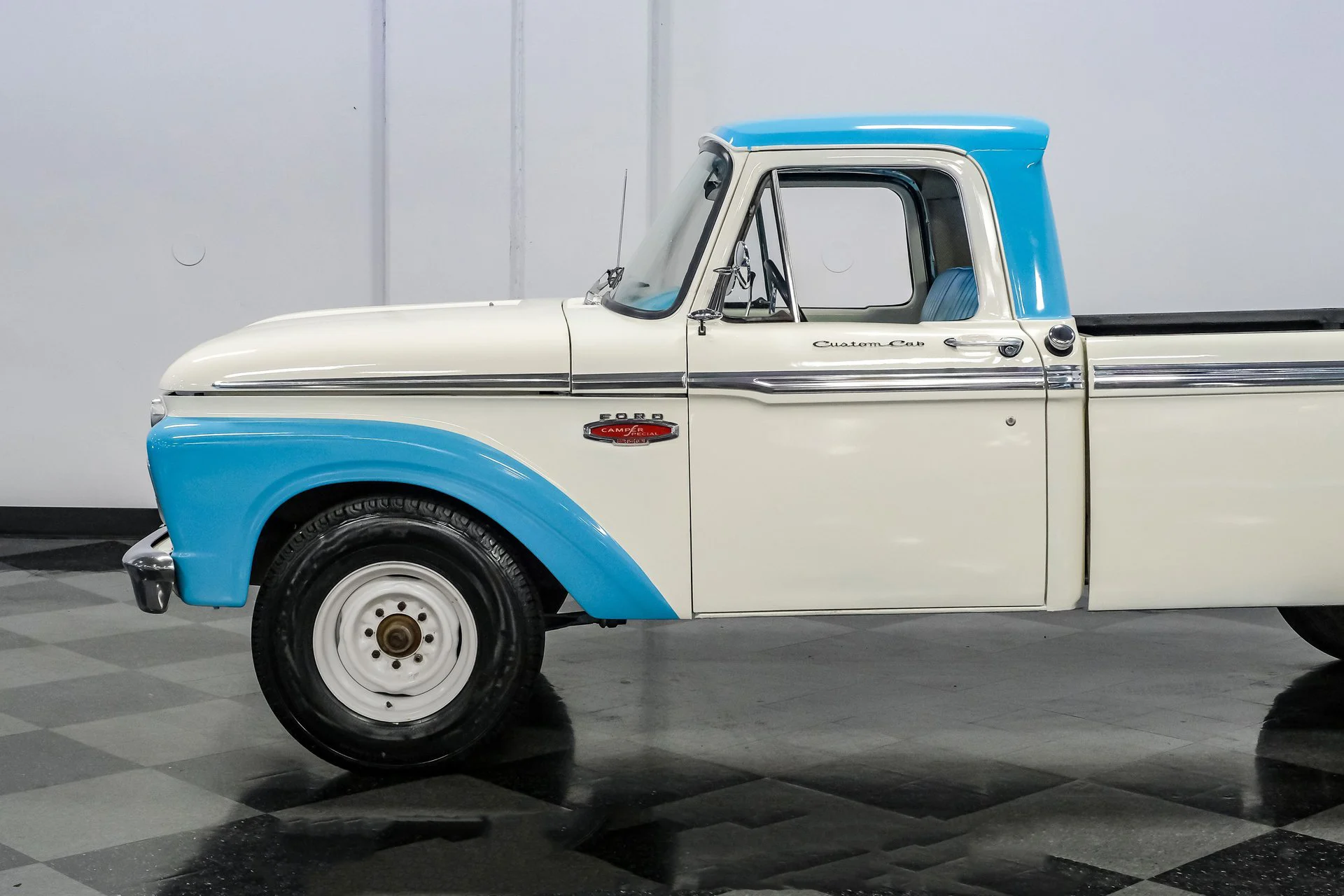 Ford F-250 Camper Special 1966 - foto 24