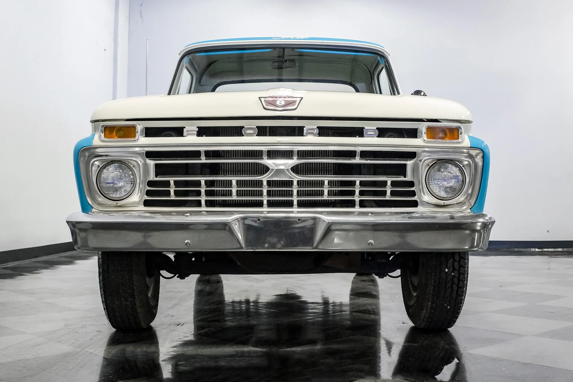 Ford F-250 Camper Special 1966 - foto 21