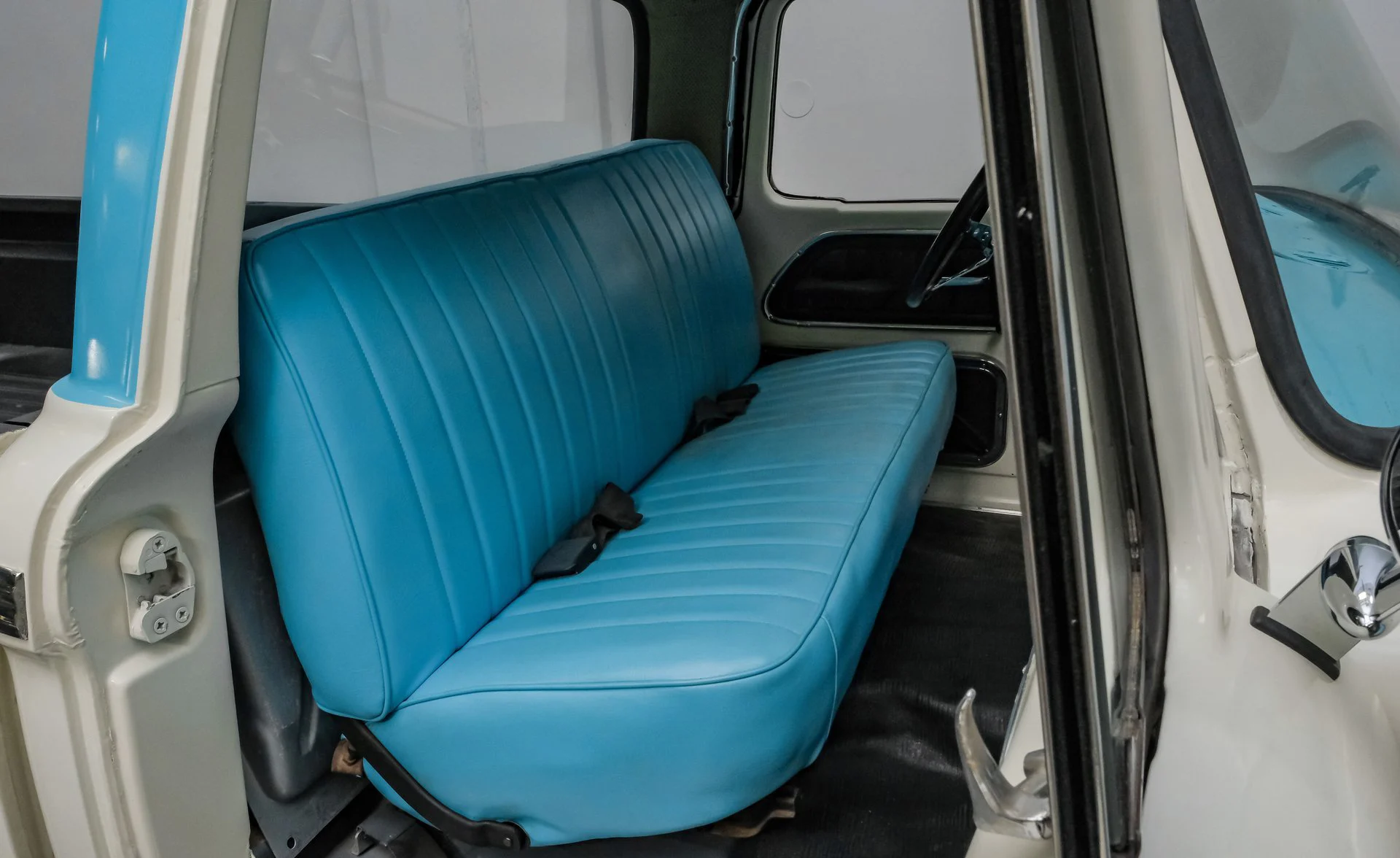 Ford F-250 Camper Special 1966 - foto 7