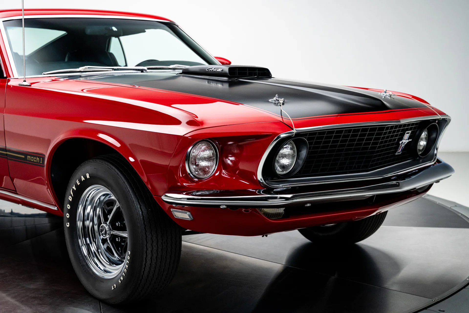 Ford Mustang Mach 1 de 1969 - Imagem 35