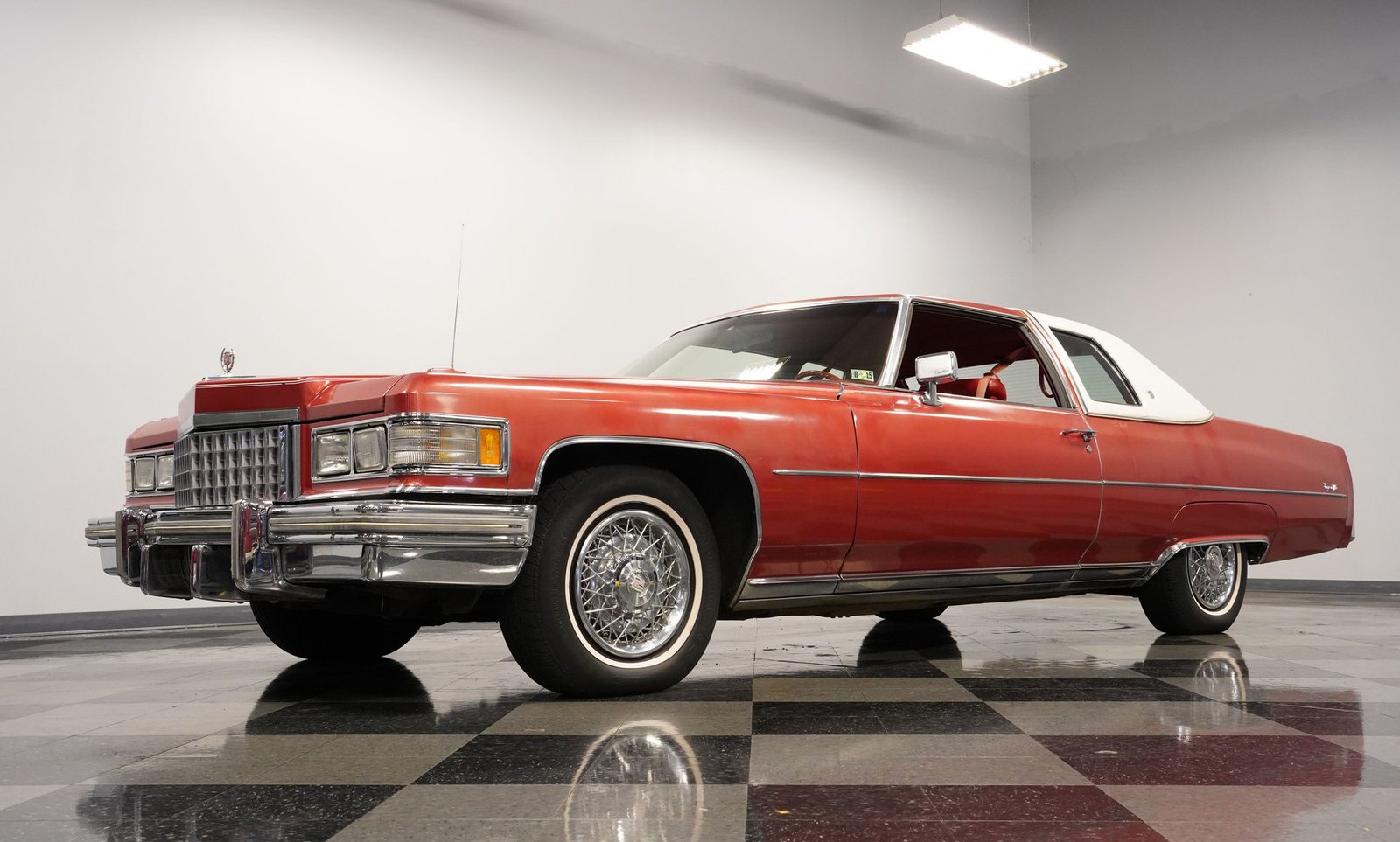 Cadillac 1976 Coupe DeVille - Imagem 20
