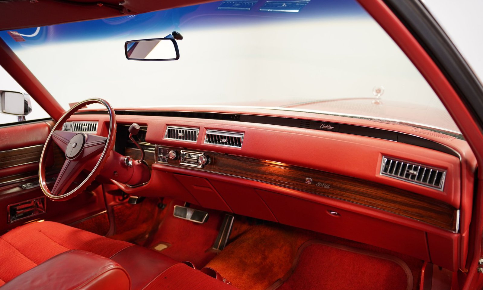 Cadillac 1976 Coupe DeVille - Imagem 6