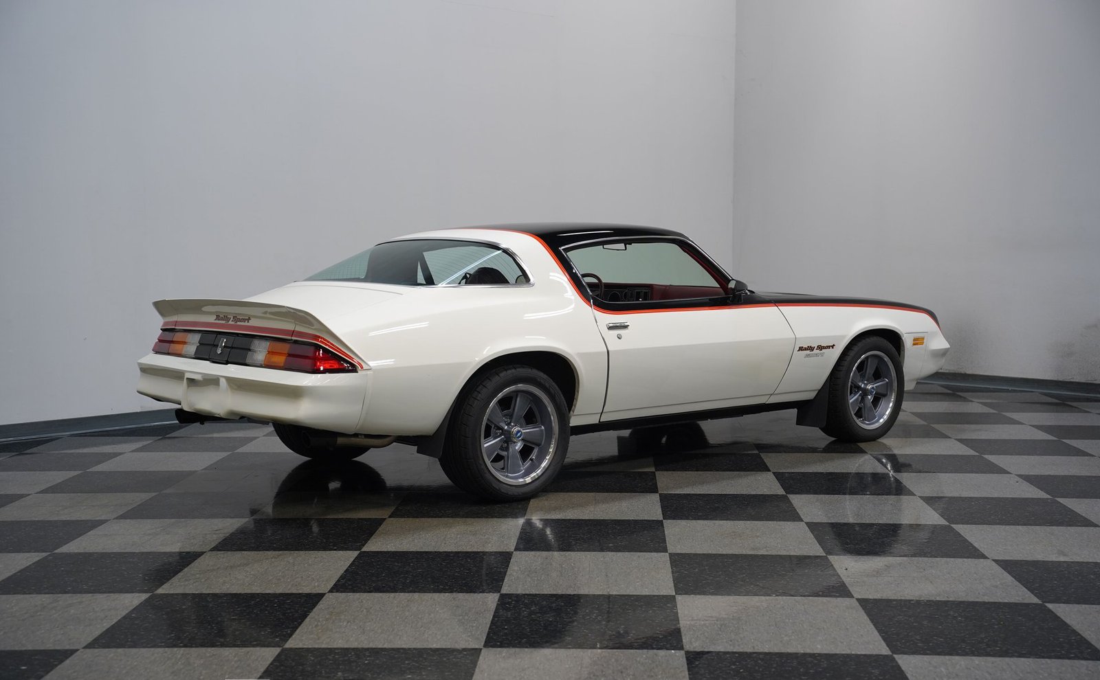 Chevrolet 1979 Camaro RS - Imagem 33