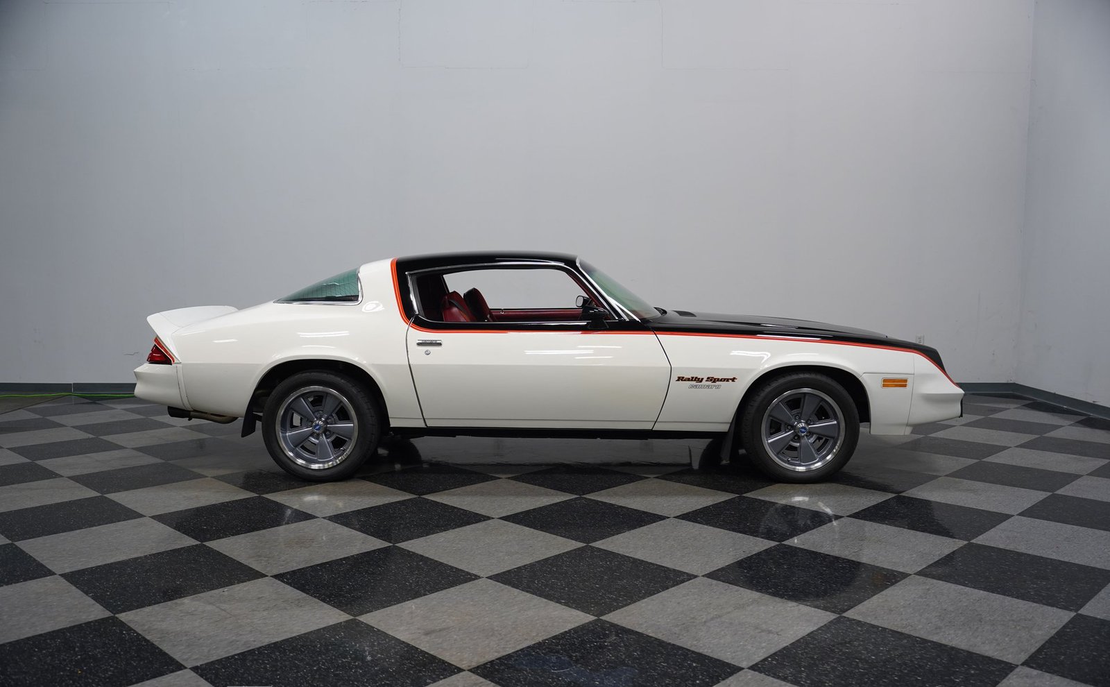 Chevrolet 1979 Camaro RS - Imagem 31
