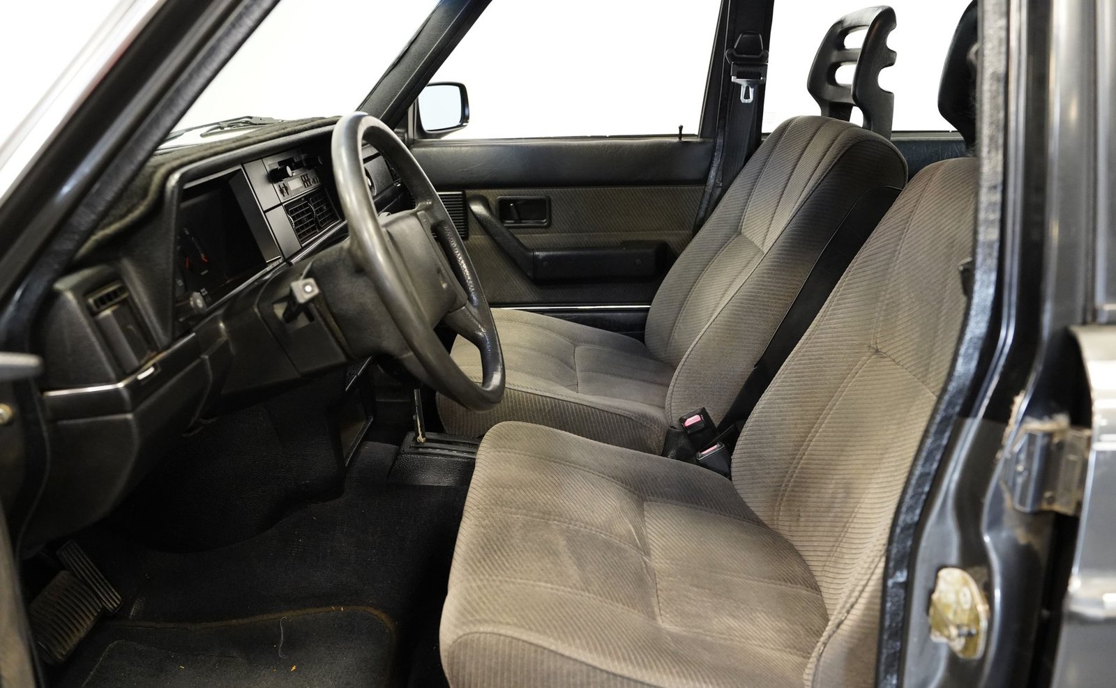 Volvo 1988 240DL - Imagem 26