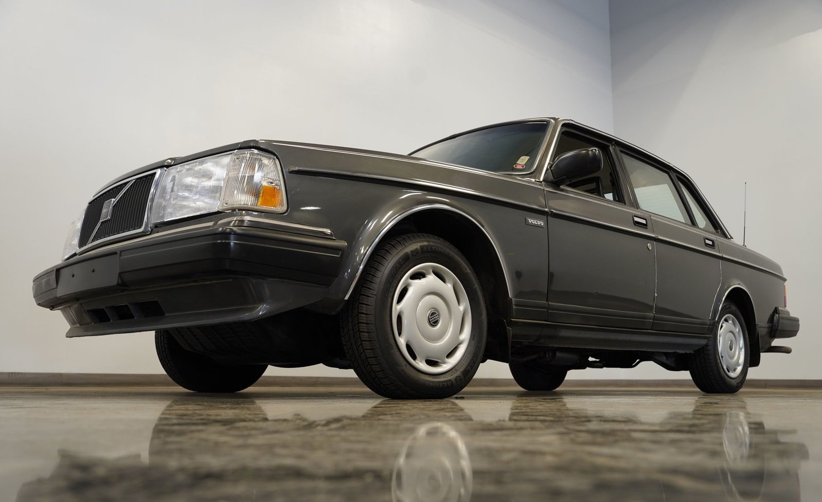 Volvo 1988 240DL - Imagem 14