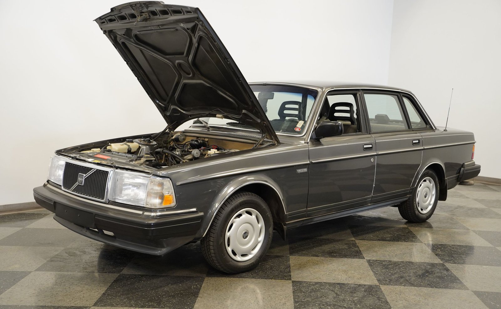 Volvo 1988 240DL - Imagem 13