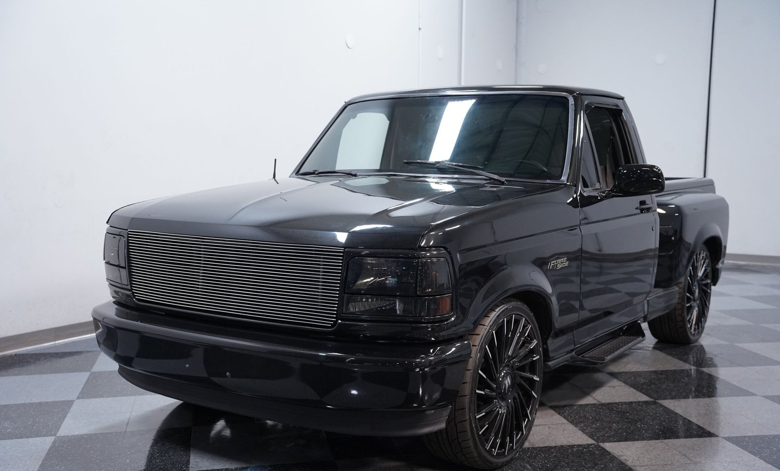 Ford 1994 F-150 Flareside com motor 6.2 LS adaptado - Imagem 18