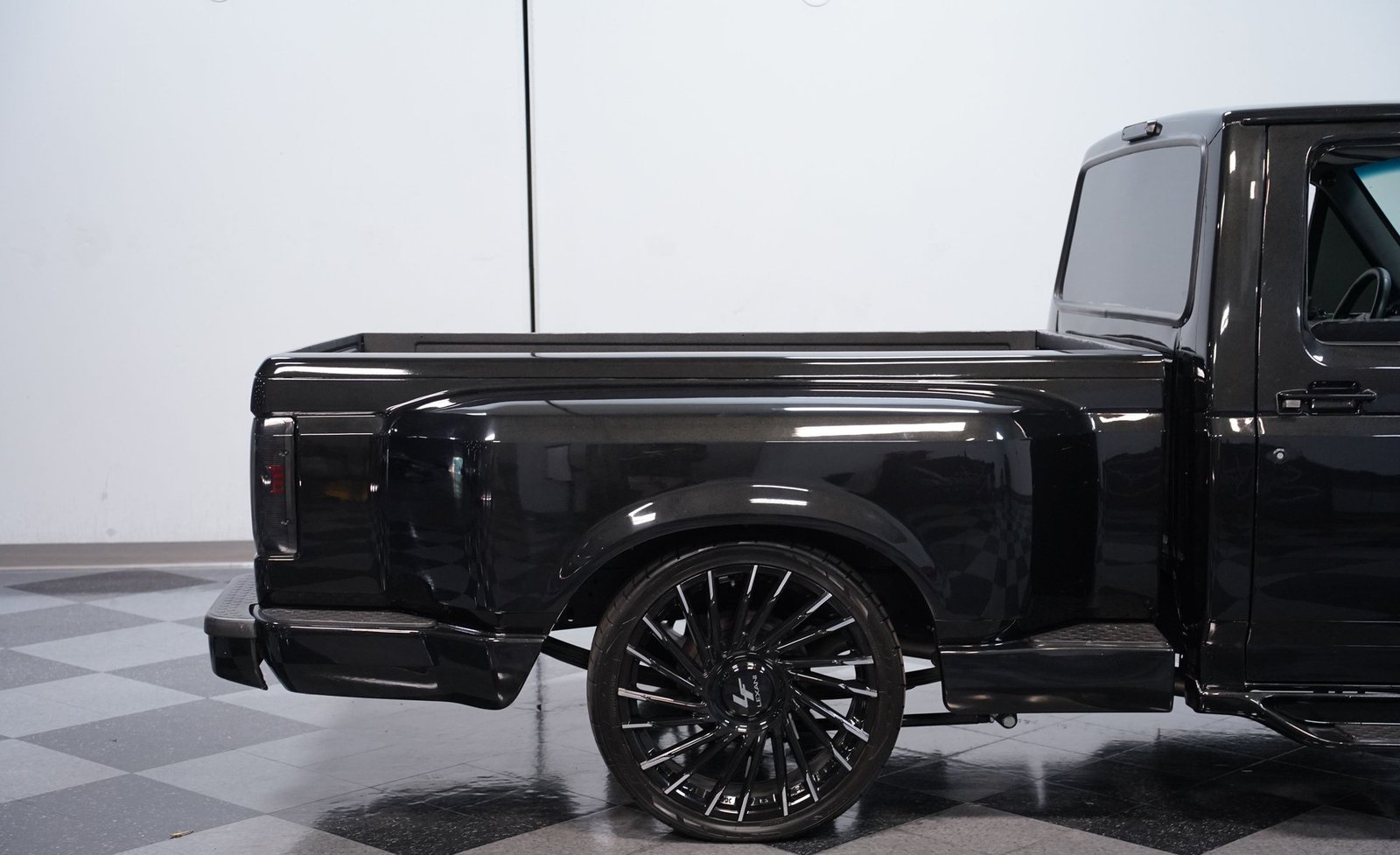 Ford 1994 F-150 Flareside com motor 6.2 LS adaptado - Imagem 14