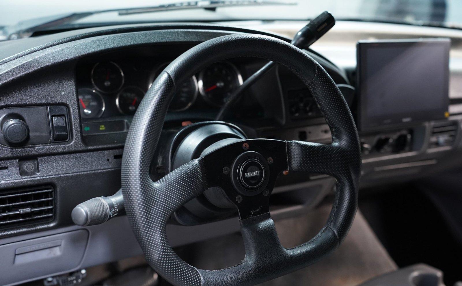 Ford 1994 F-150 Flareside com motor 6.2 LS adaptado - Imagem 9