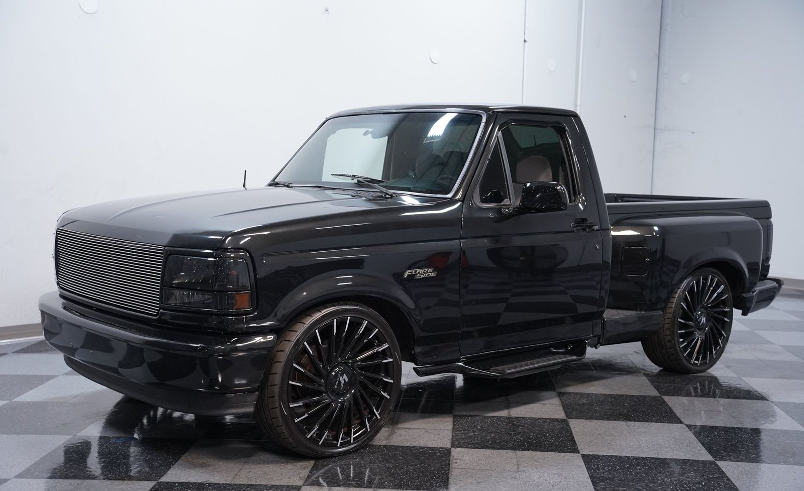 Ford 1994 F-150 Flareside com motor 6.2 LS adaptado - Imagem 26