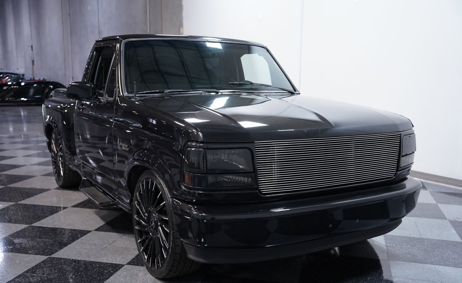 Ford 1994 F-150 Flareside com motor 6.2 LS adaptado - Imagem 20