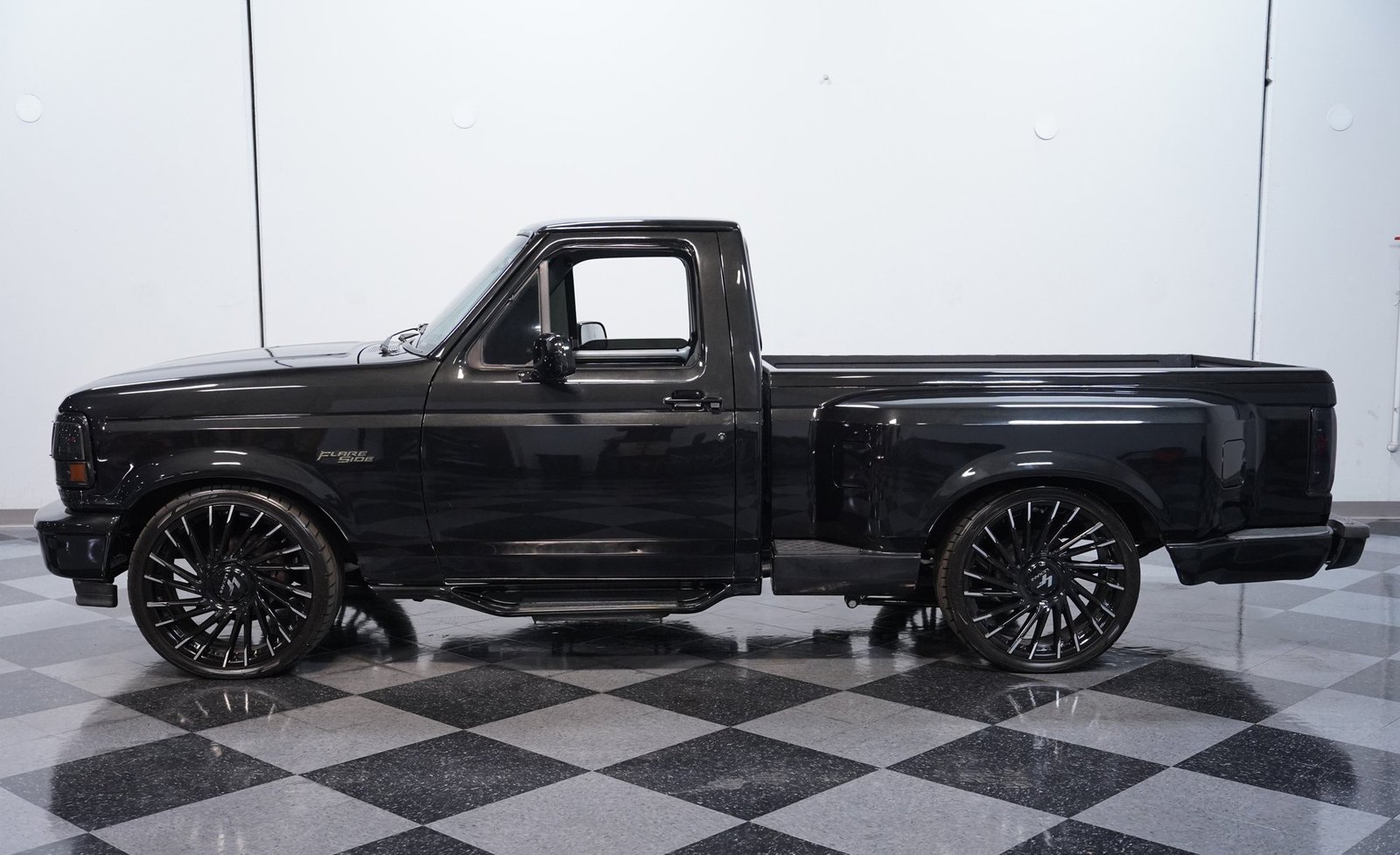 Ford 1994 F-150 Flareside com motor 6.2 LS adaptado - Imagem 29