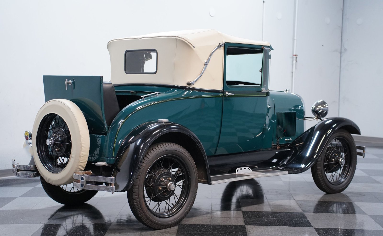 Ford 1929 Modelo A Coupé - Imagem 3