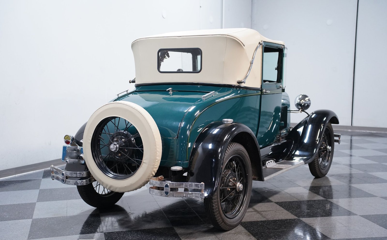 Ford 1929 Modelo A Coupé - Imagem 26