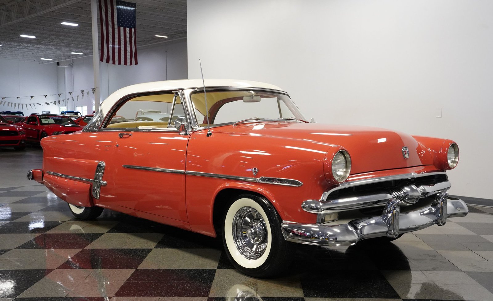 Ford 1953 Crestline Victoria - Imagem 23