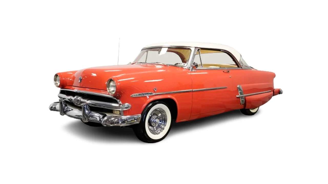 Ford Crestline Victoria 1953