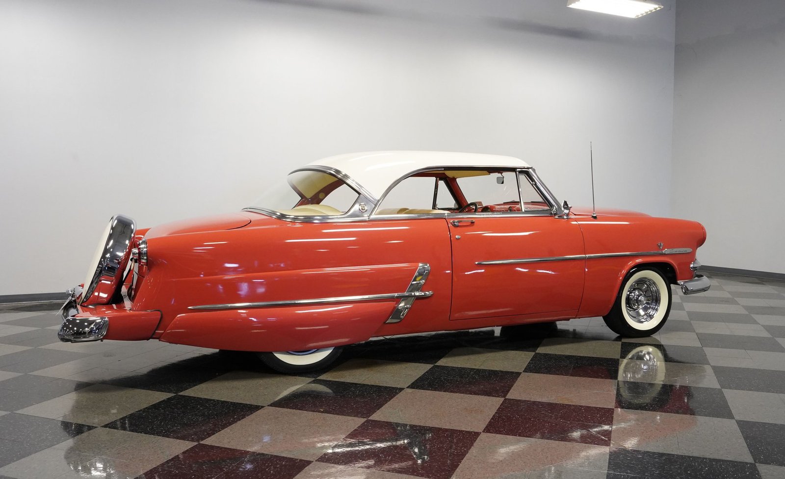 Ford 1953 Crestline Victoria - Imagem 25