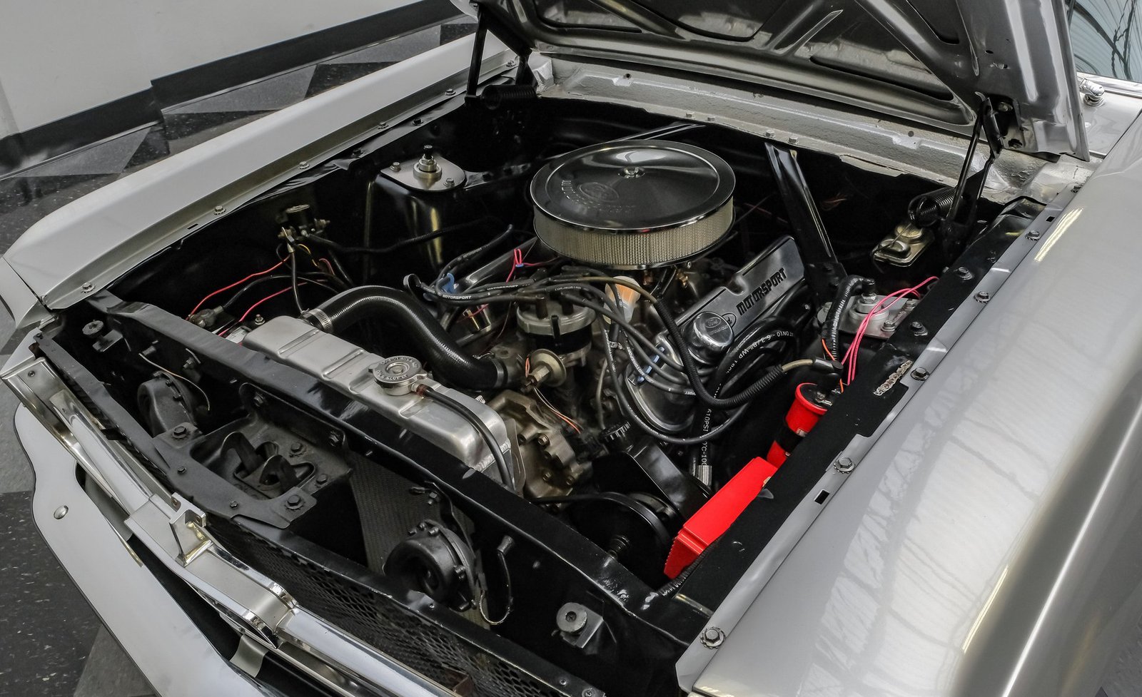 Ford 1965 Mustang - Imagem 19
