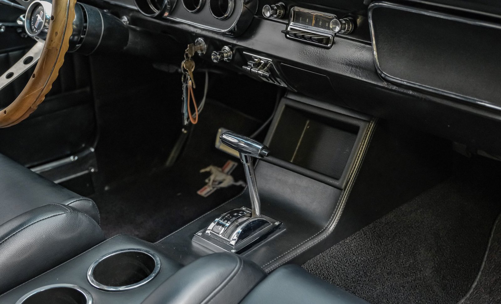 Ford 1965 Mustang - Imagem 12
