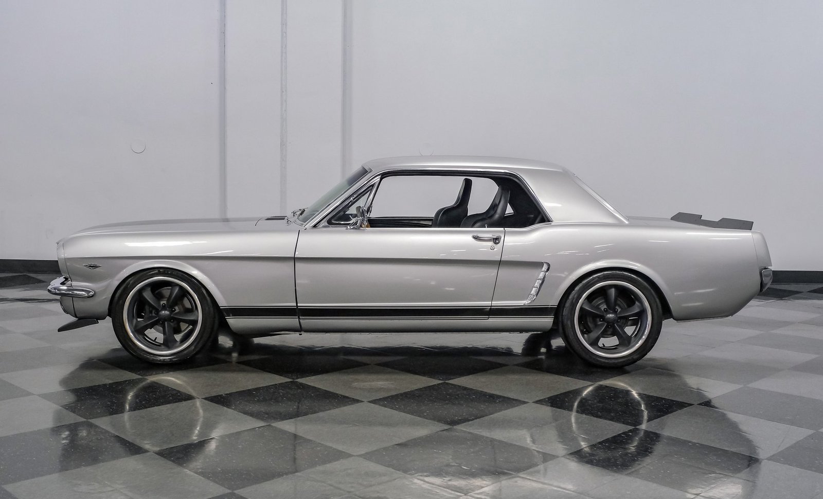 Ford 1965 Mustang - Imagem 38
