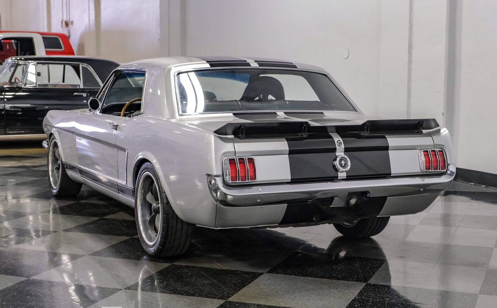 Ford 1965 Mustang - Imagem 36