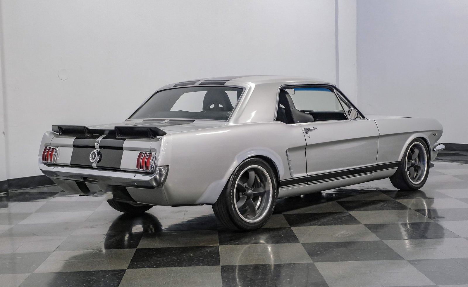 Ford 1965 Mustang - Imagem 35