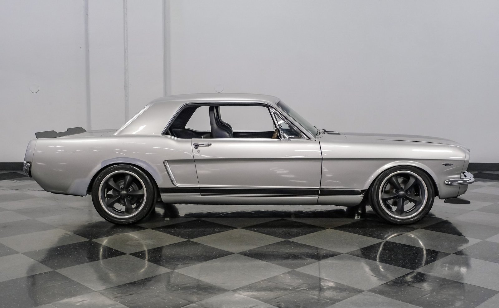 Ford 1965 Mustang - Imagem 34