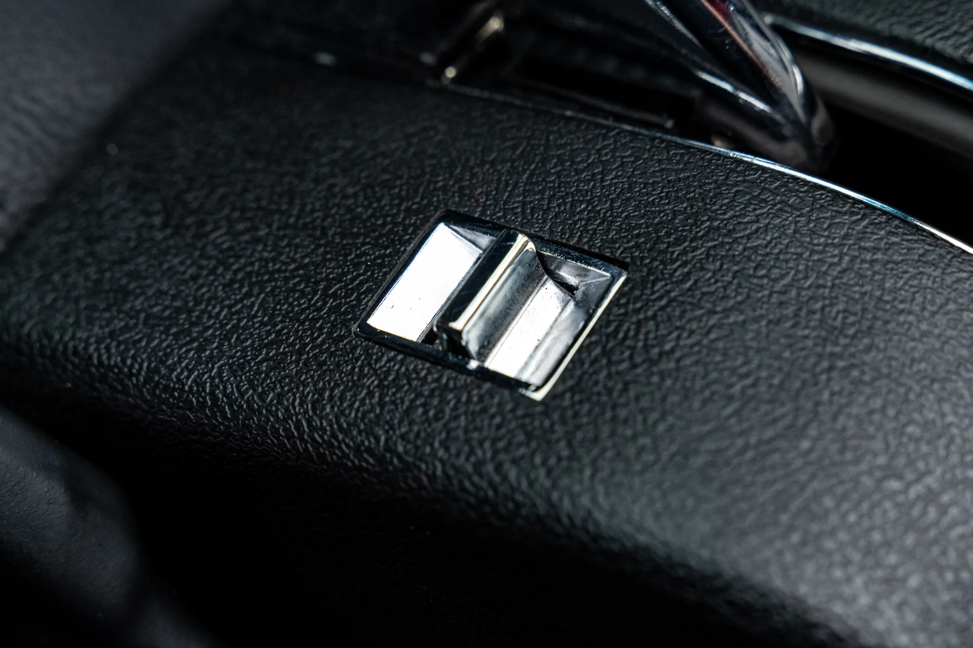 Chevrolet Corvette 1971 - Imagem 10