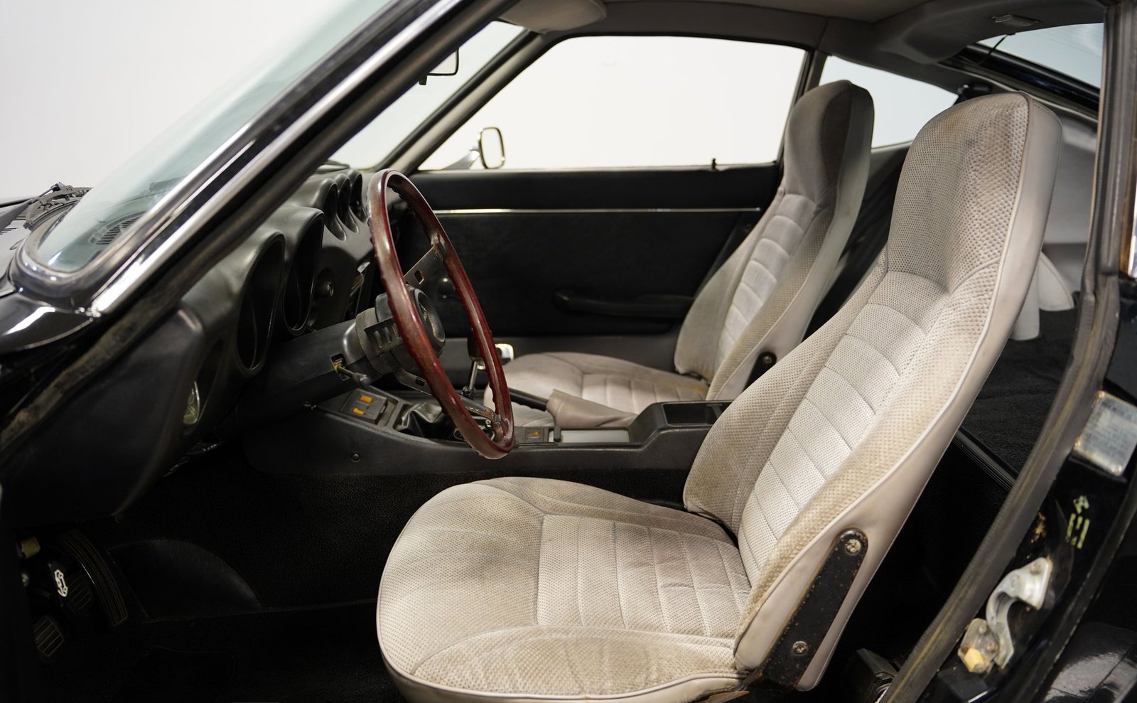 Datsun 1971 240Z - Imagem 14