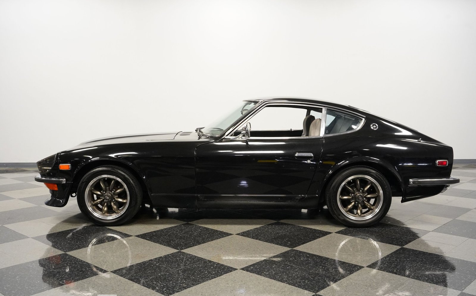 Datsun 1971 240Z - Imagem 37