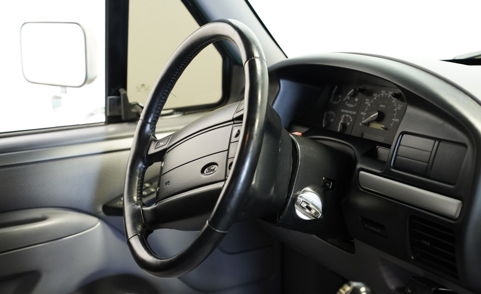 Ford 1995 Bronco 4X4 - Imagem 8