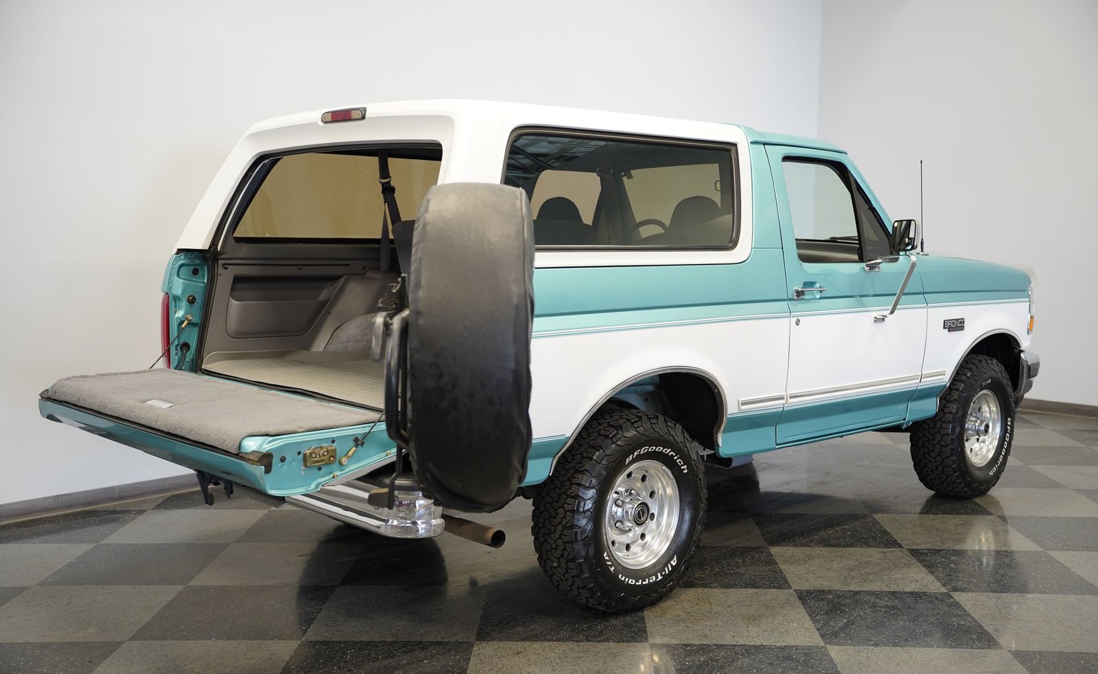 Ford 1995 Bronco 4X4 - Imagem 3