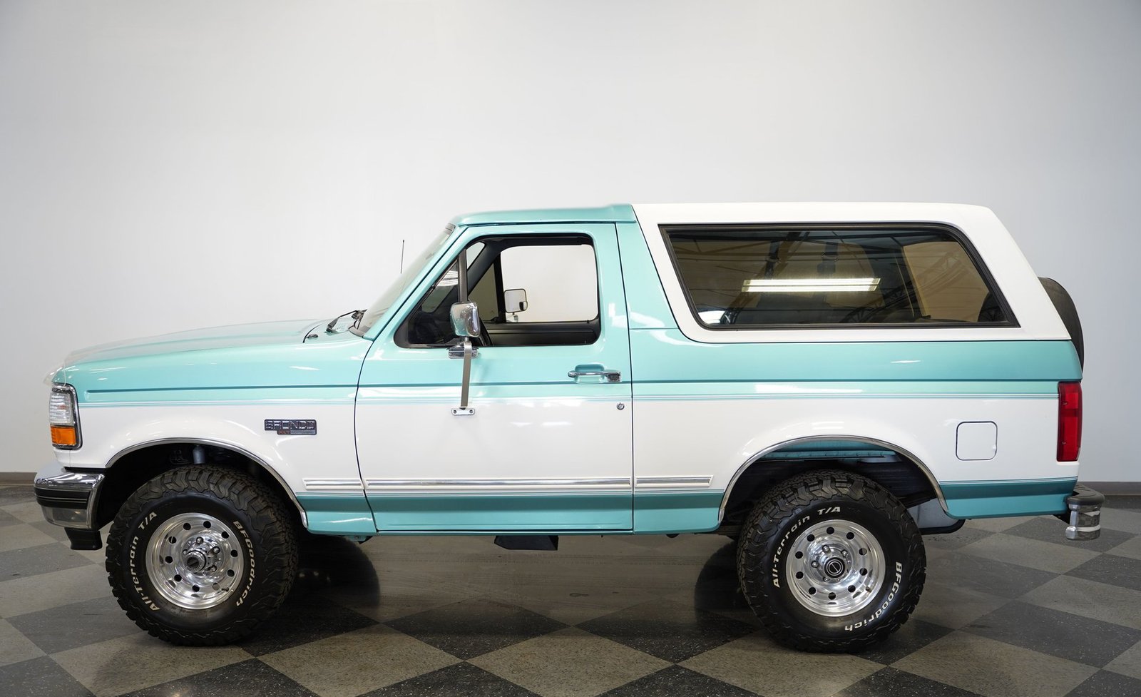 Ford 1995 Bronco 4X4 - Imagem 33