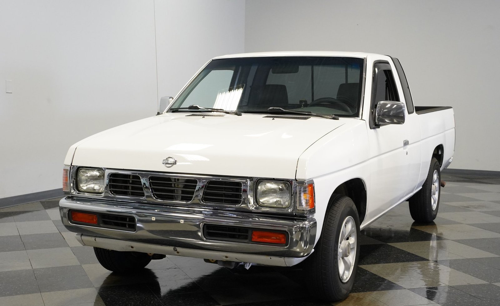 Nissan 1996 Hardbody SE Cabine Estendida - Imagem 17