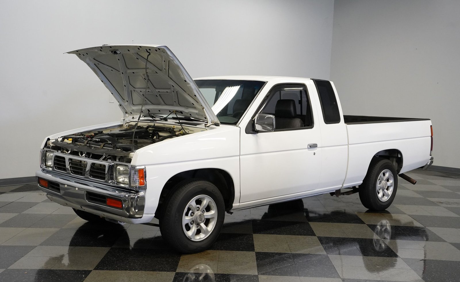 Nissan 1996 Hardbody SE Cabine Estendida - Imagem 14