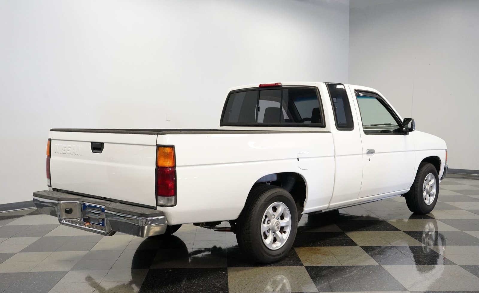 Nissan 1996 Hardbody SE Cabine Estendida - Imagem 23