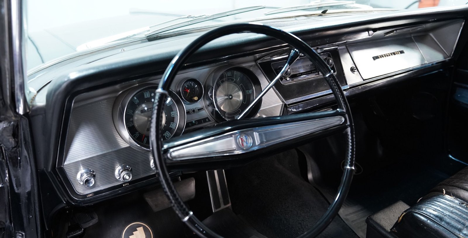 Buick 1963 Electra 225 - Imagem 11