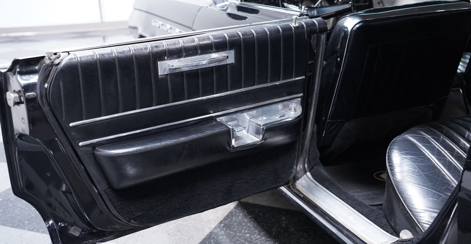 Buick 1963 Electra 225 - Imagem 8