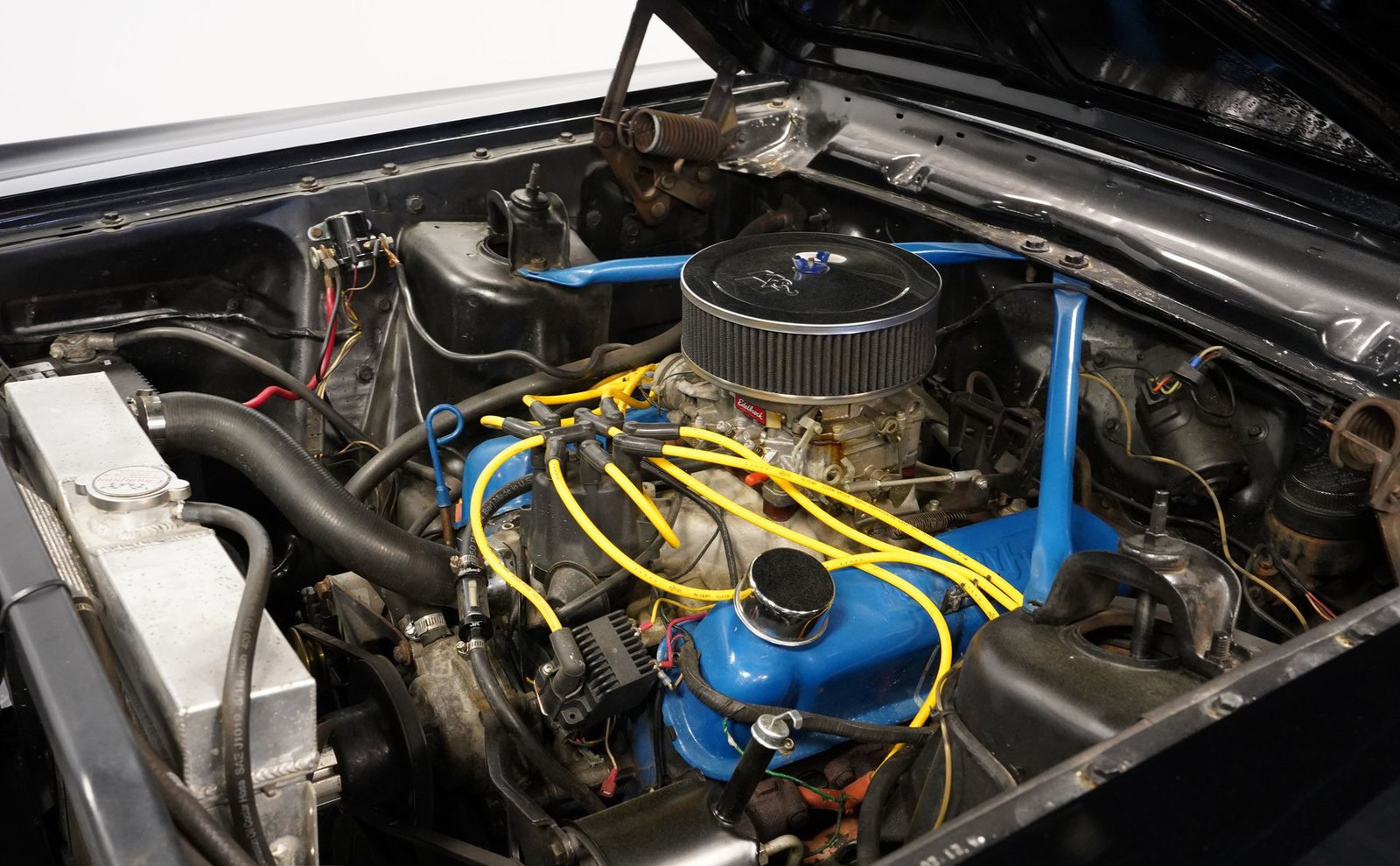 Ford 1965 Fairlane 500 - Imagem 16