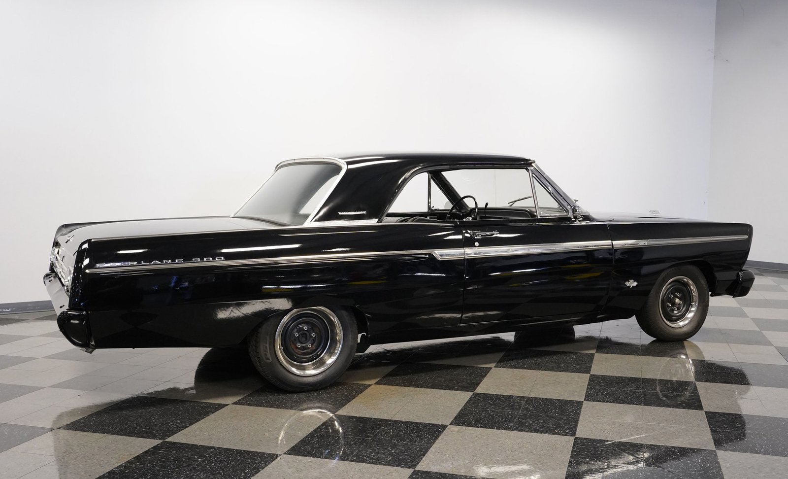 Ford 1965 Fairlane 500 - Imagem 27