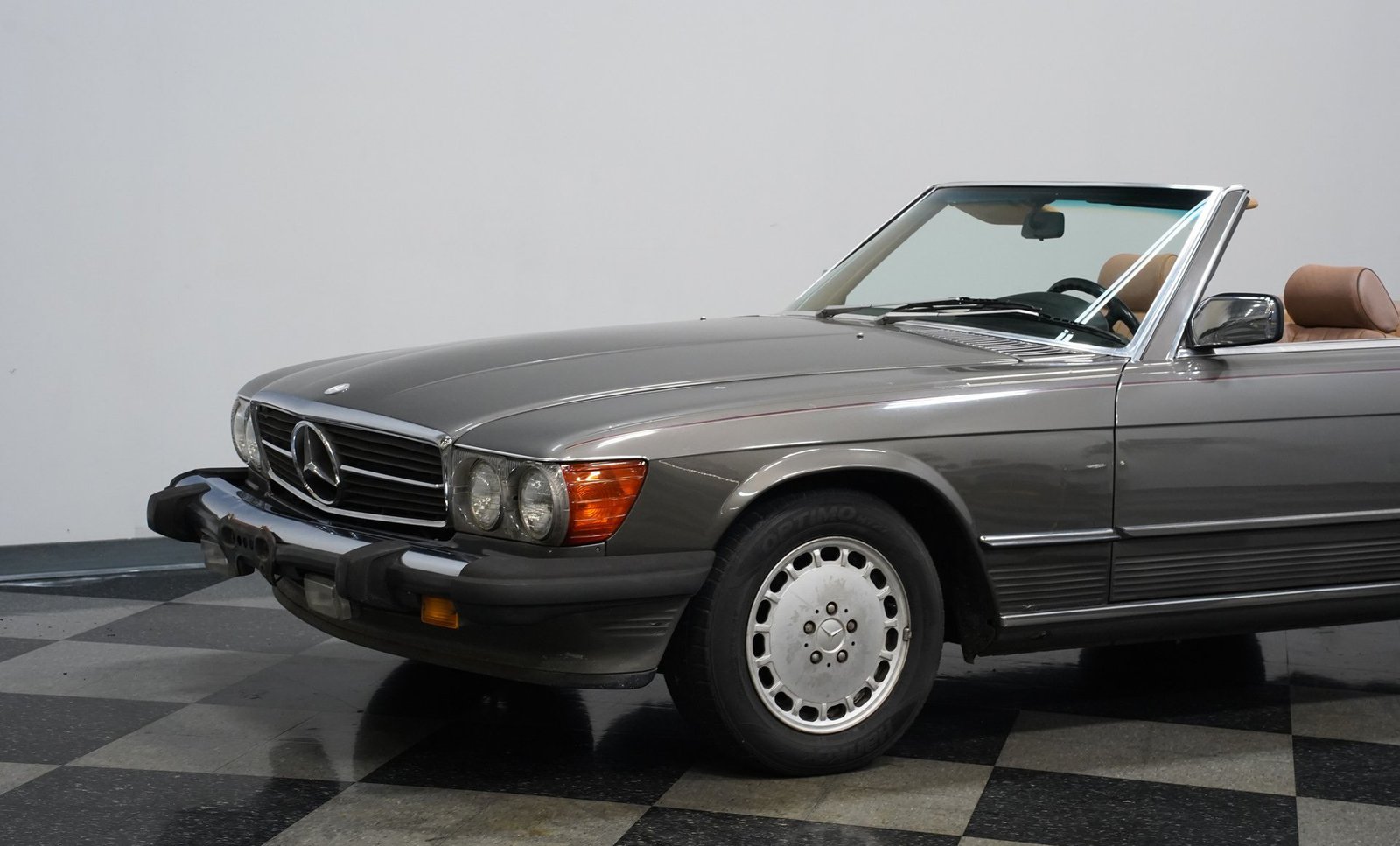 Mercedes-Benz 1986 560SL - Imagem 23