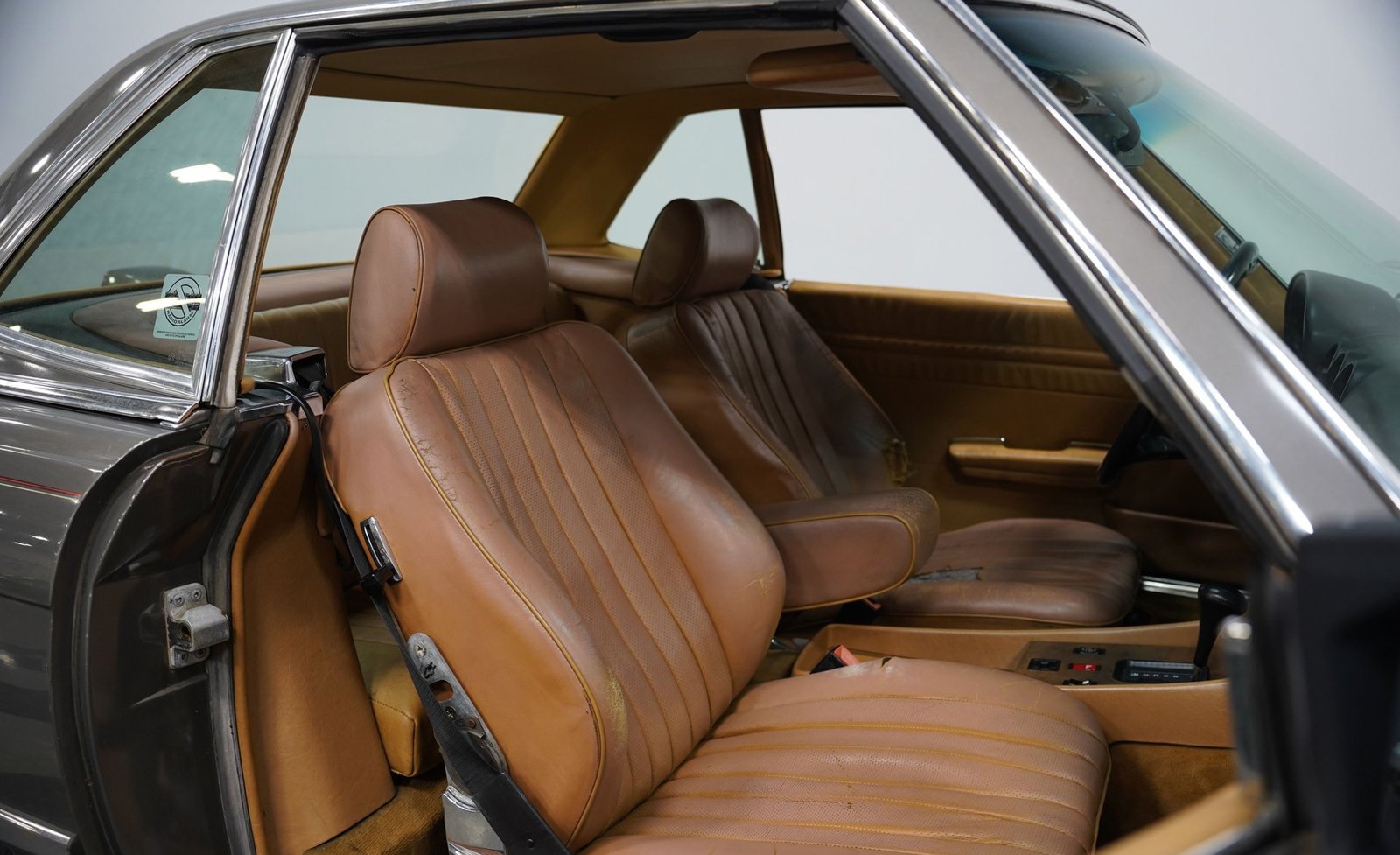 Mercedes-Benz 1986 560SL - Imagem 5