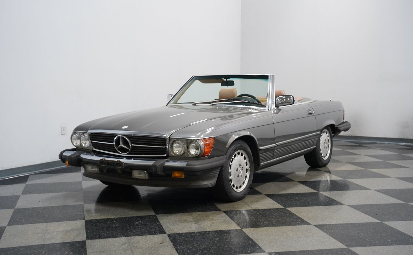 Mercedes-Benz 1986 560SL - Imagem 30